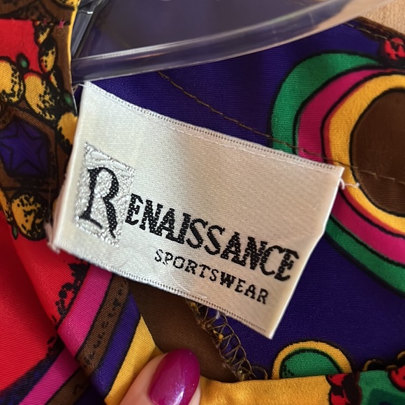 Vintage 1980’s blouse - bright colours, short sleeve, shoulder pads. - Picture 2 of 7